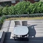 In Ruhiger Lage Mit Grossem Balkon By Interhome