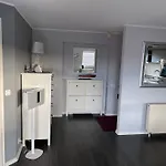In Ruhiger Lage Mit Grossem Balkon By Interhome Lejlighed *