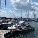 In Ruhiger Lage Mit Grossem Balkon By Interhome * Burghæby