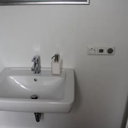 In Ruhiger Lage Mit Grossem Balkon By Interhome