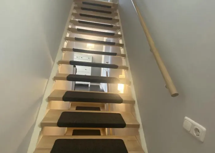 In Ruhiger Lage Mit Grossem Balkon By Interhome Appartement *