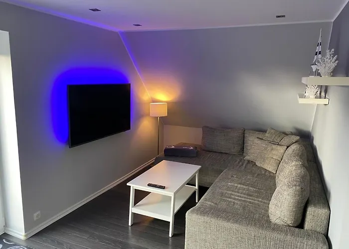 In Ruhiger Lage Mit Grossem Balkon By Interhome Appartement *