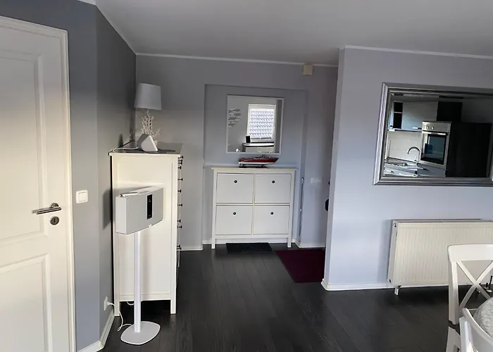 In Ruhiger Lage Mit Grossem Balkon By Interhome Appartement *